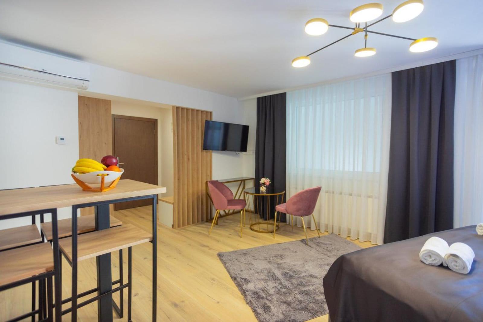 Appartement Happy House Old Town Luxury à SJJ Extérieur photo